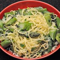 Spaghetti With Asparagus, Green Garlic